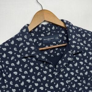 Abercrombie Fitch Polo Shirt Men's Medium Blue Knit Johnny Collar Paisley Preppy